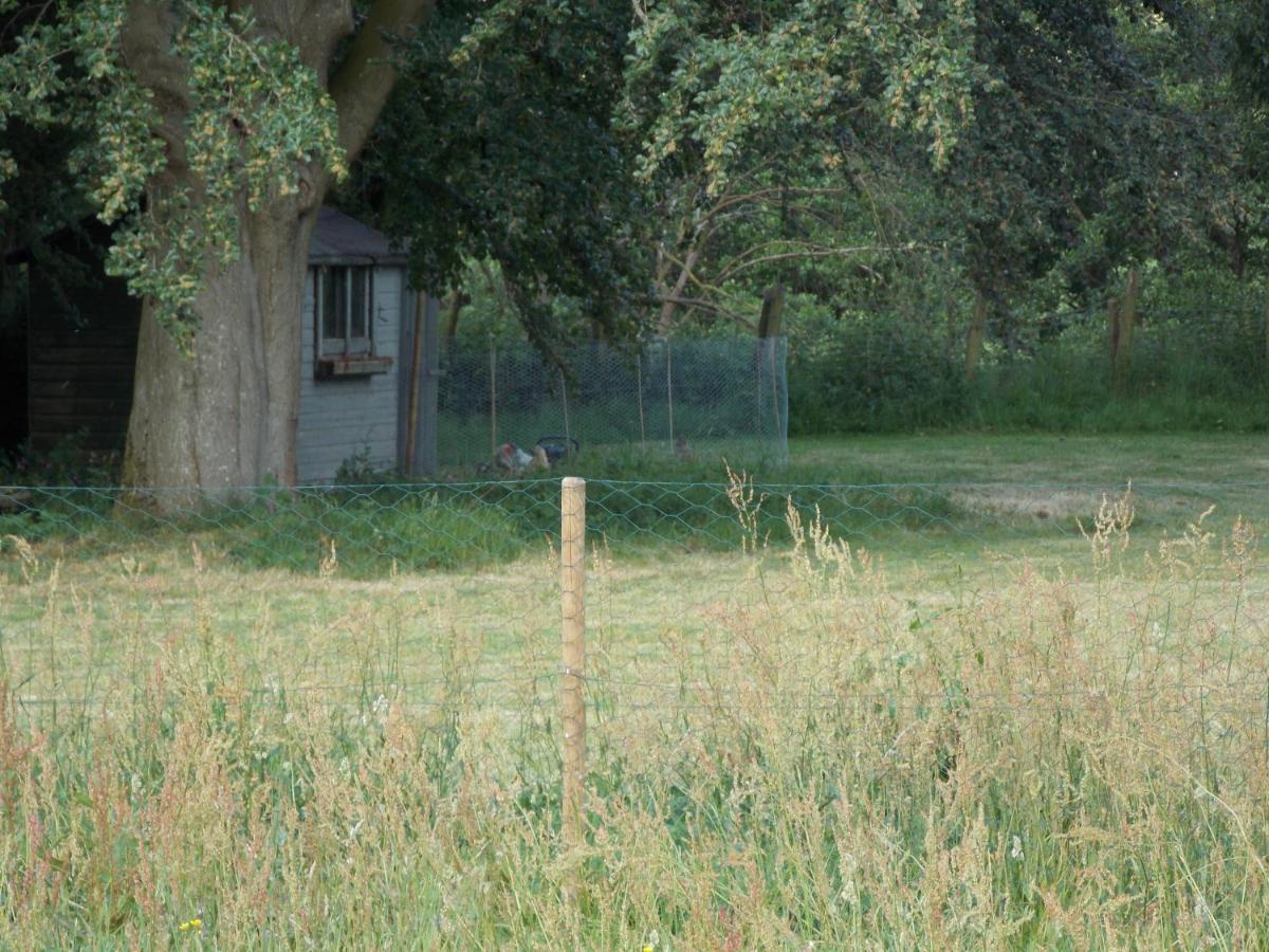 Hope Cottage Bell Tent Retreat Ashbourne  Bagian luar foto