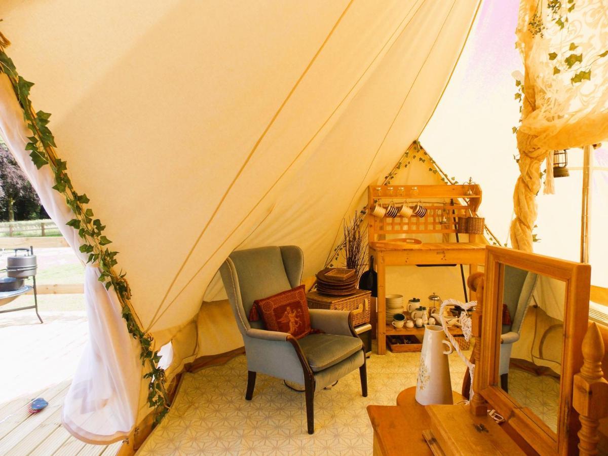 Hope Cottage Bell Tent Retreat Ashbourne  Bagian luar foto