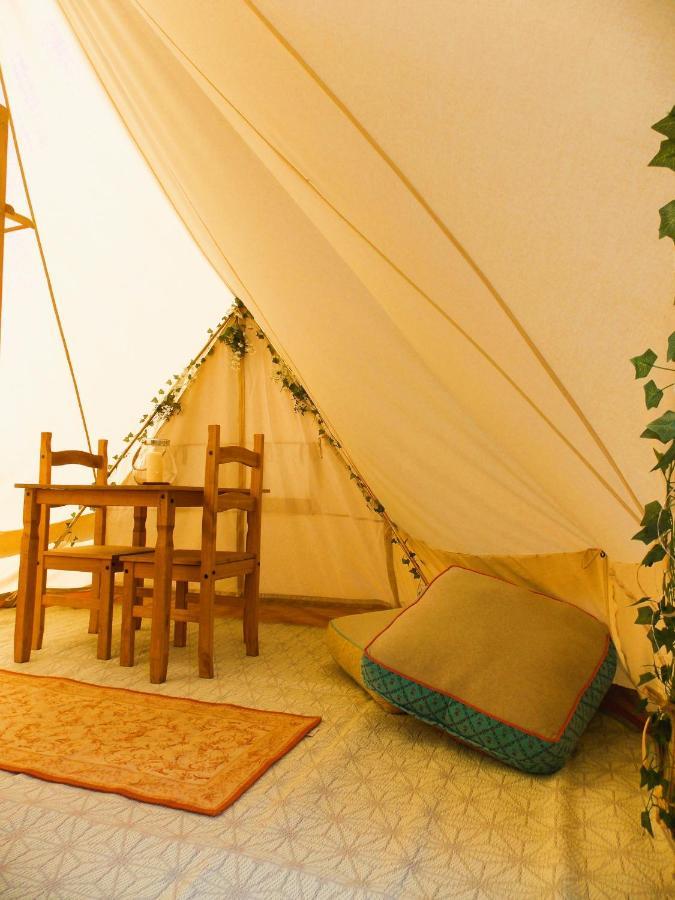 Hope Cottage Bell Tent Retreat Ashbourne  Bagian luar foto