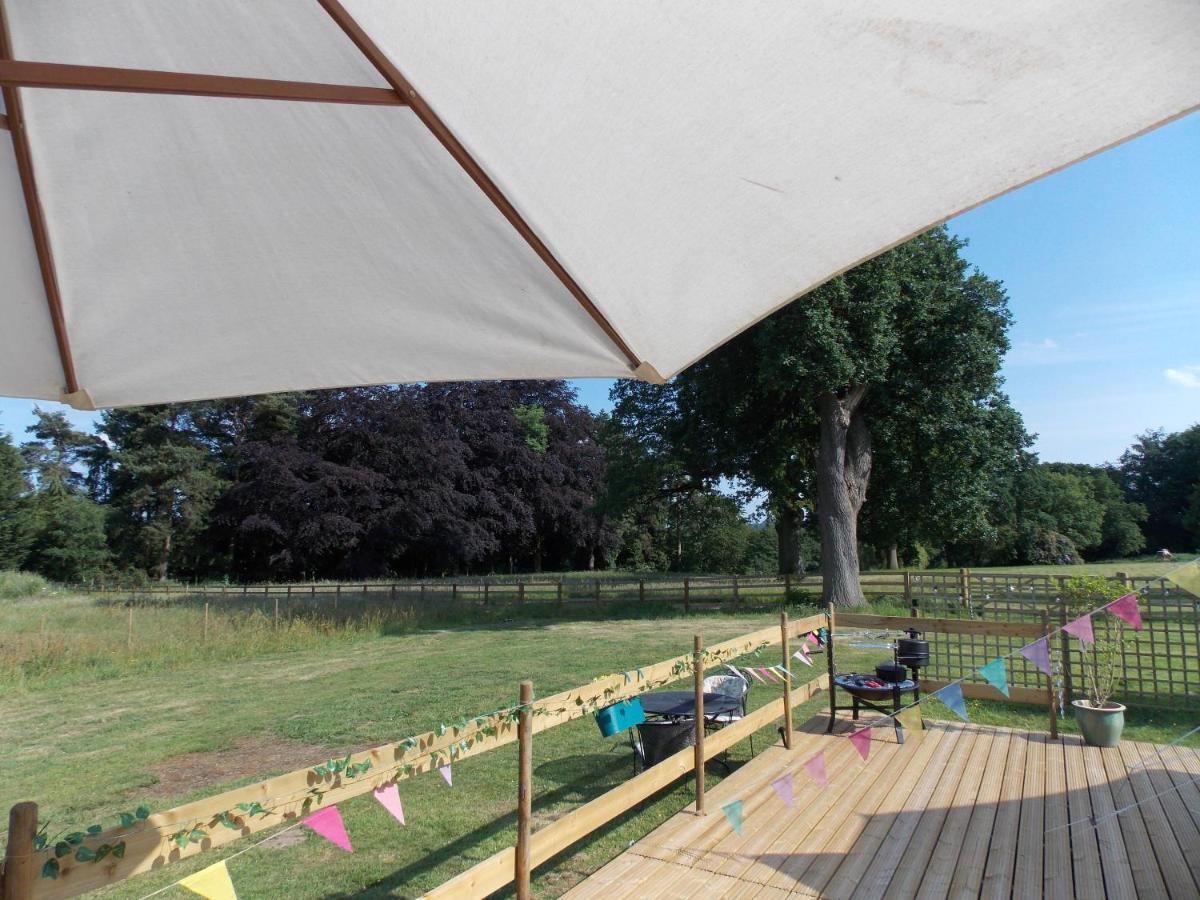 Hope Cottage Bell Tent Retreat Ashbourne  Bagian luar foto