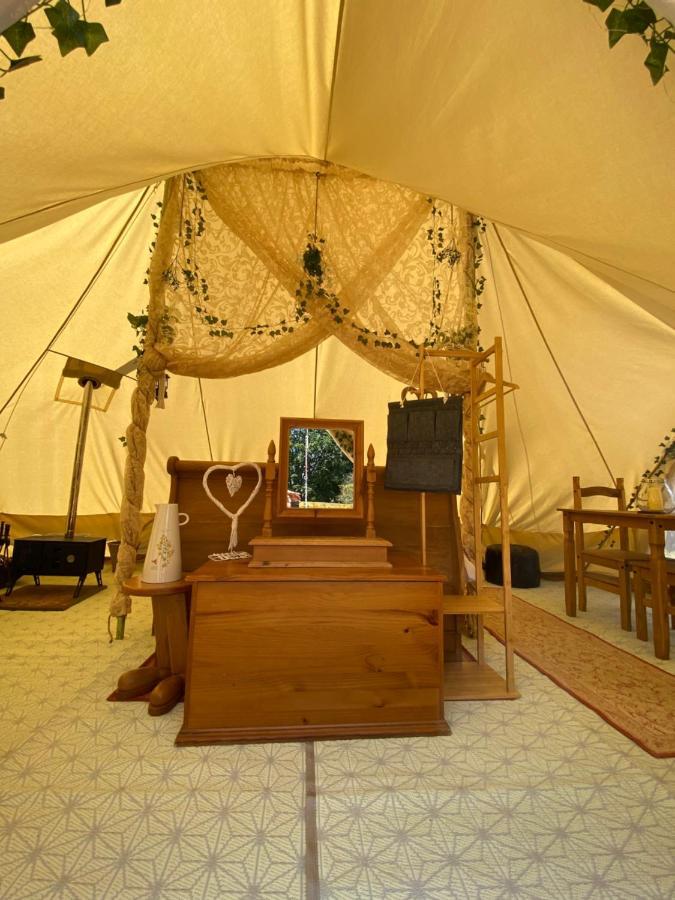 Hope Cottage Bell Tent Retreat Ashbourne  Bagian luar foto