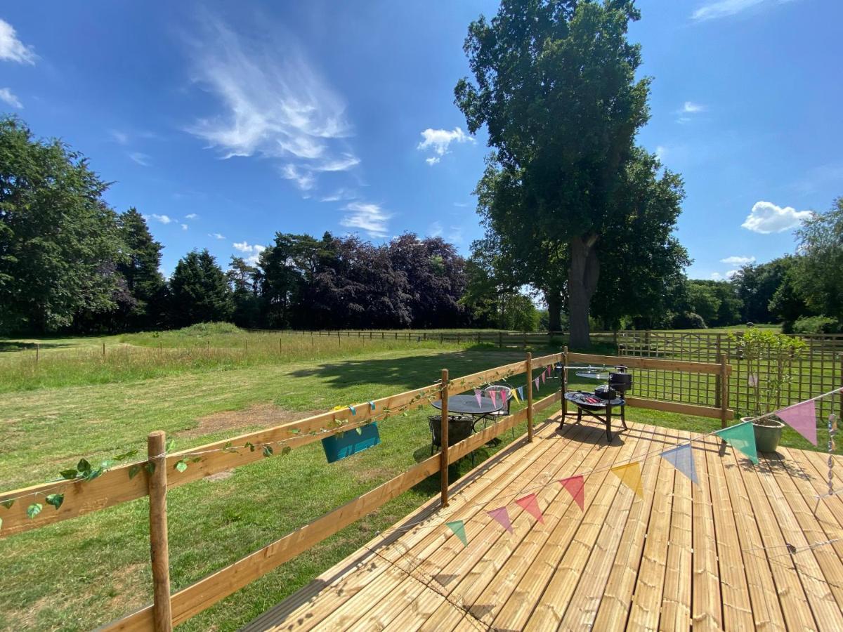 Hope Cottage Bell Tent Retreat Ashbourne  Bagian luar foto